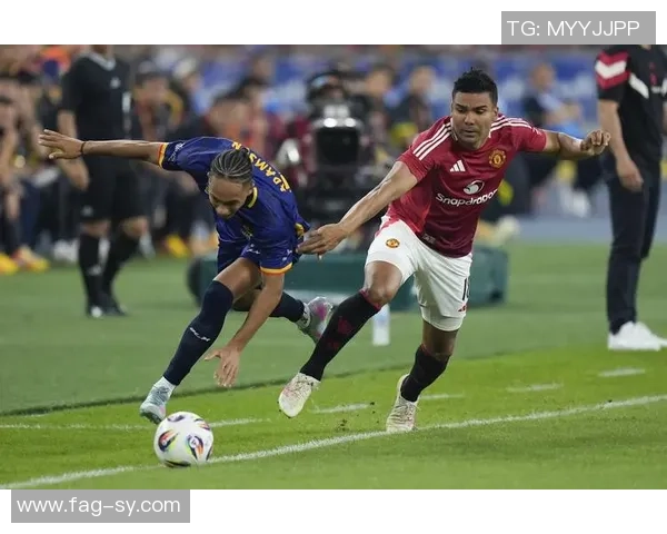 足球5号球服代表球星及其传奇生涯解析