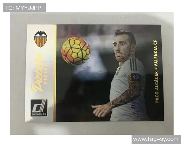 帕尼尼球星卡与足球签字卡收藏价值分析及市场趋势解读